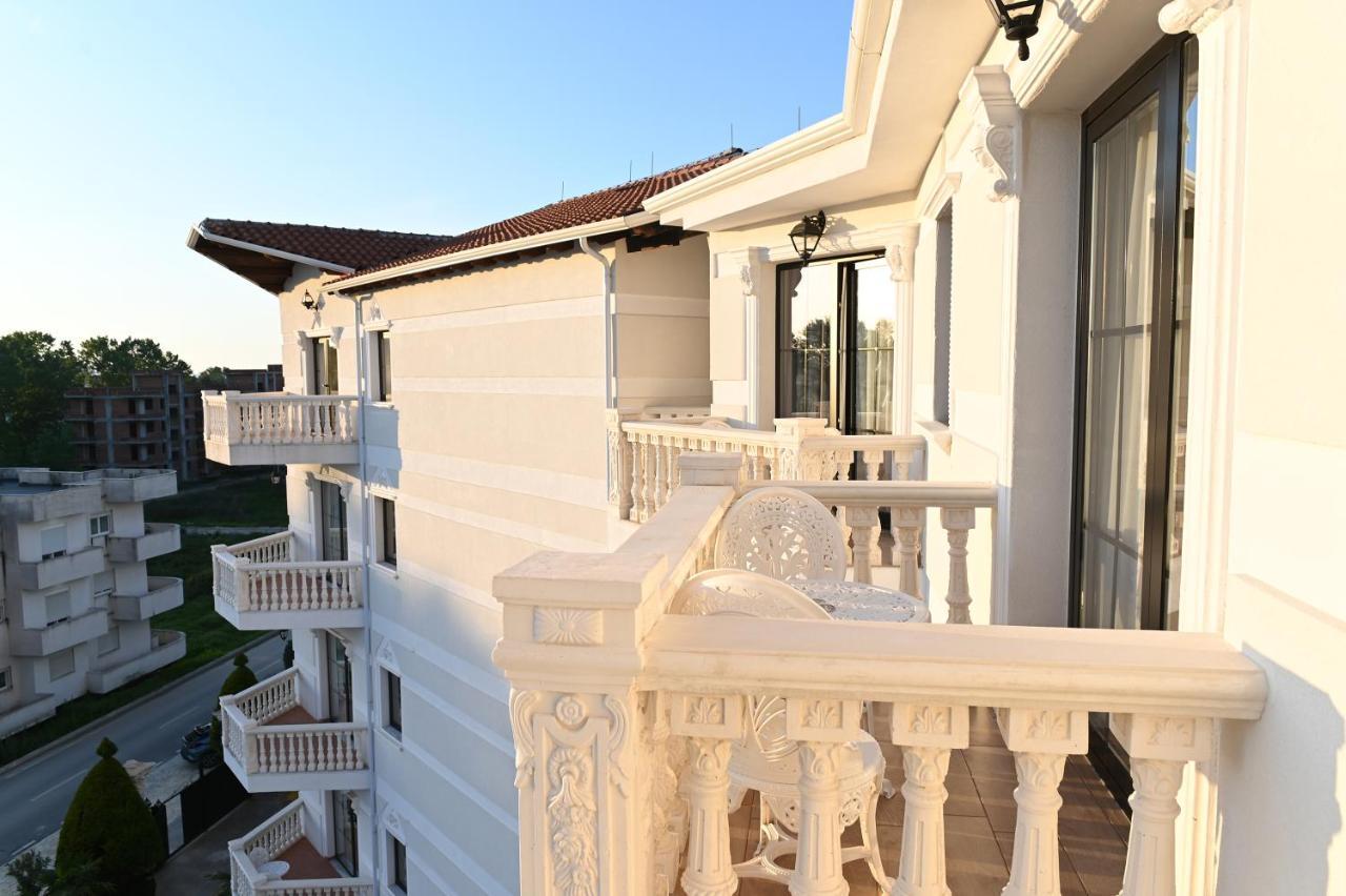 Hotel Onufri Golem (Tirana) Exterior foto