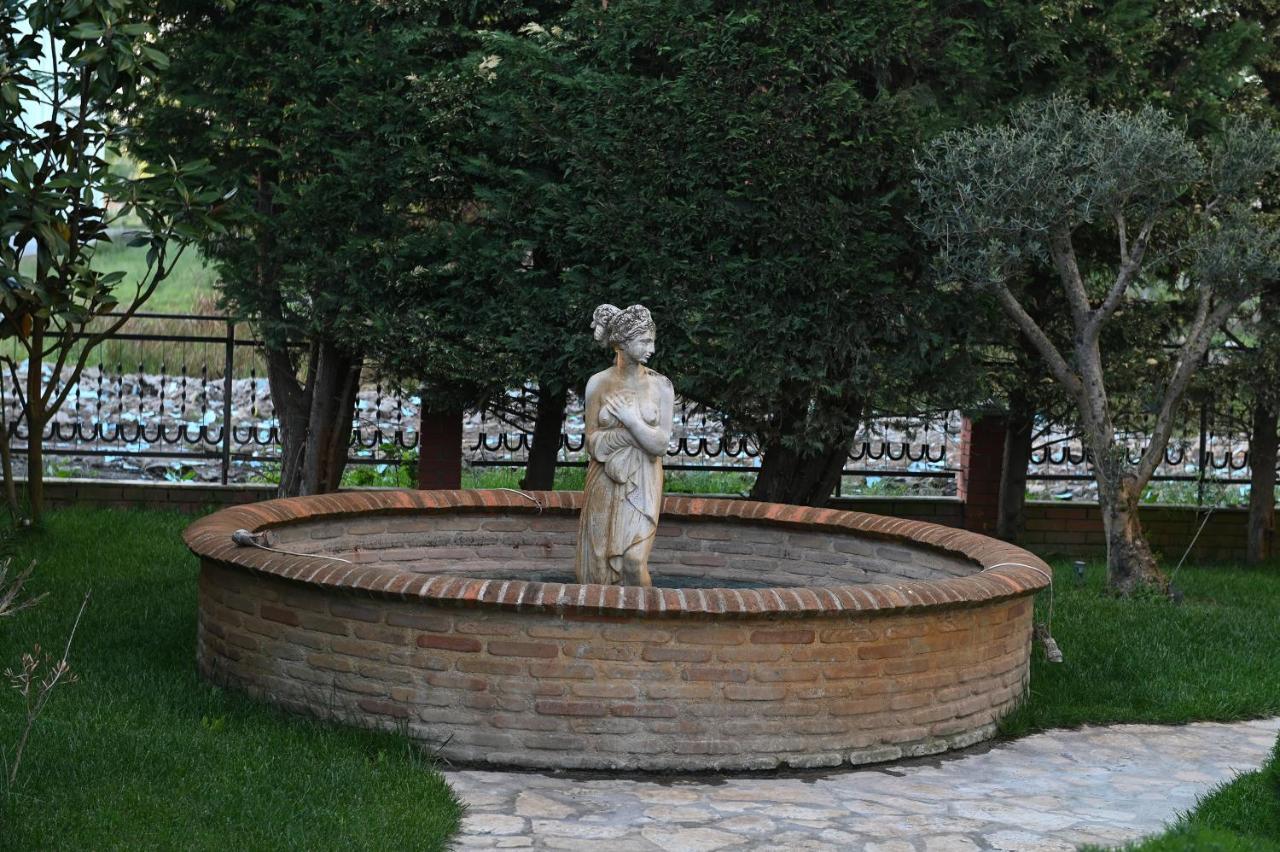 Hotel Onufri Golem (Tirana) Exterior foto